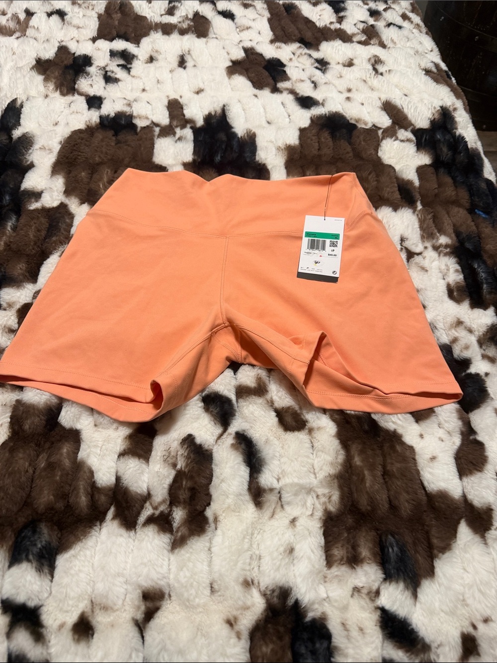 Nike Peach High-Waist Bike Shorts
